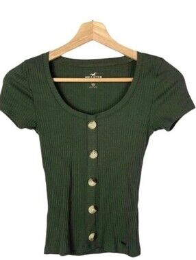 Hollister Olive Green Ribbed Faux Button Front Tee - Size Medium